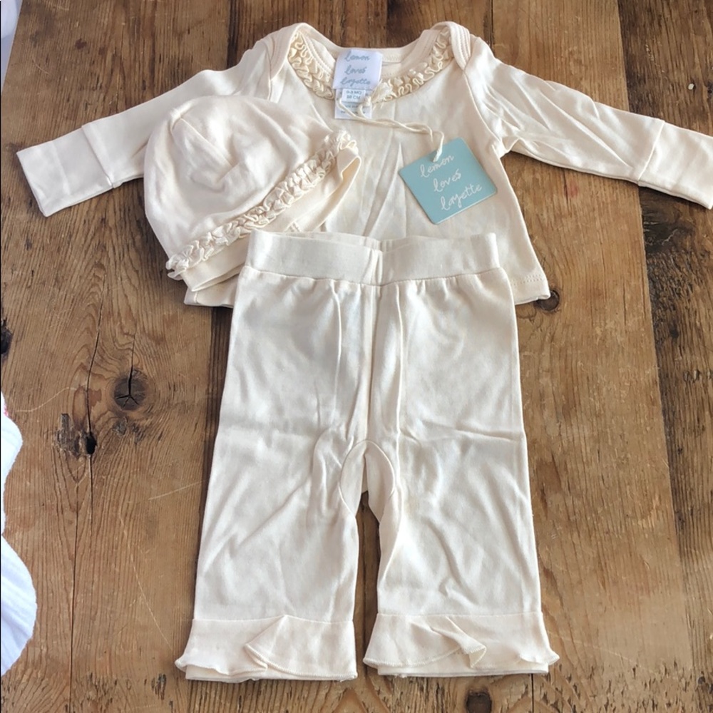 NWT Baby Matching Set